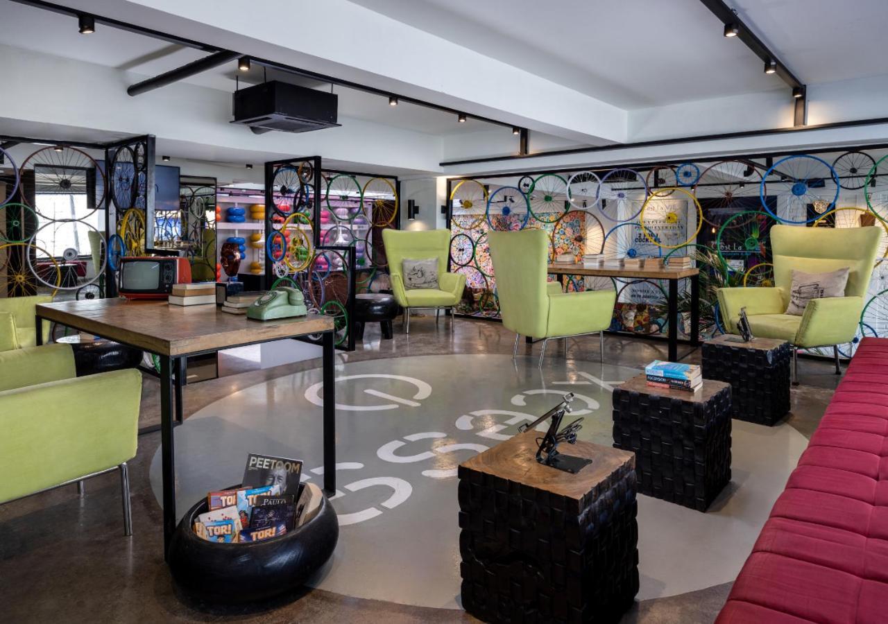 Viva Dash Hotel Seminyak Esterno foto