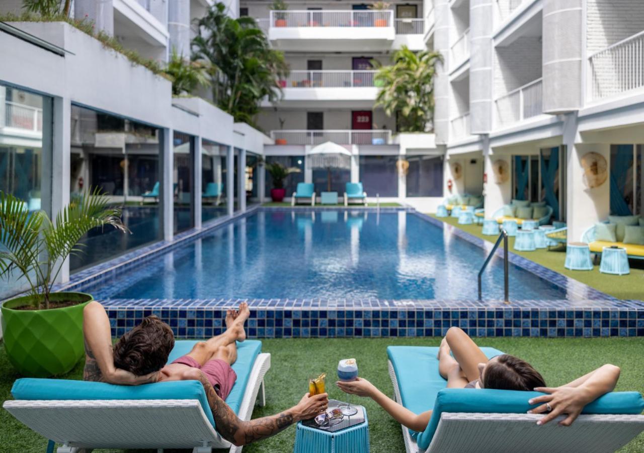 Viva Dash Hotel Seminyak Esterno foto